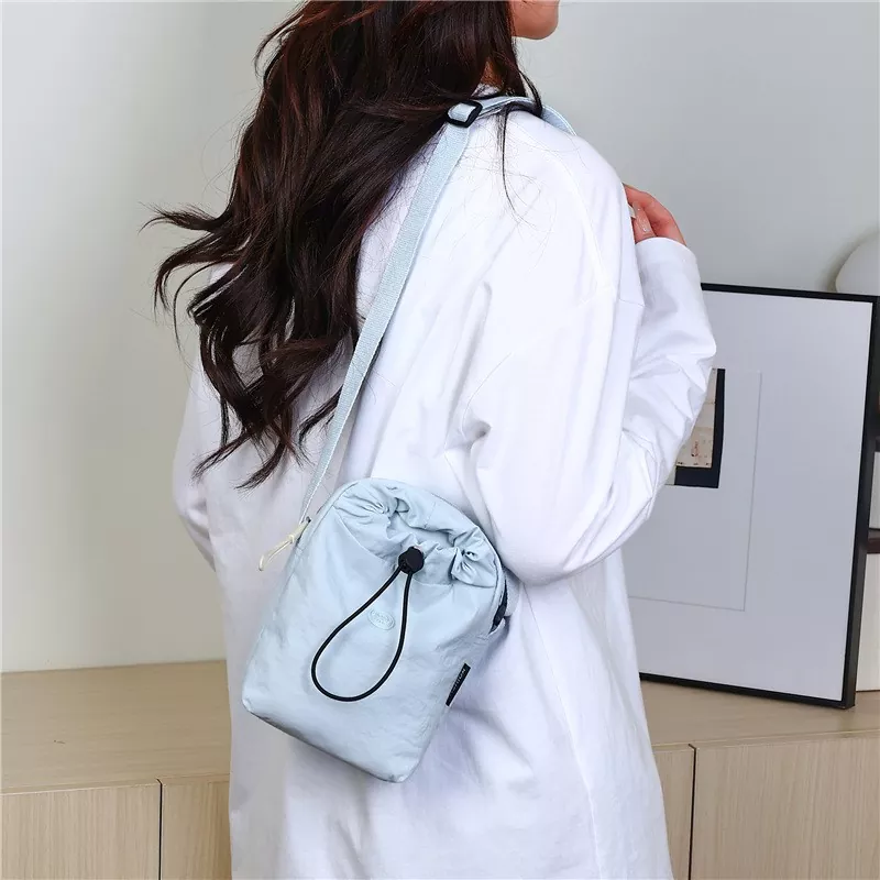 Adjustable Portable Nylon Shoulder Bag